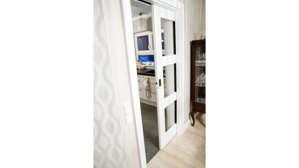 Drzwi Addera w systemie kasetowym