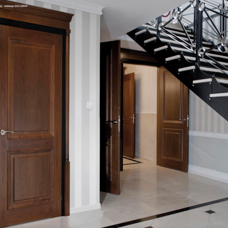 MORIC EXCLUSIVE EXC 03P