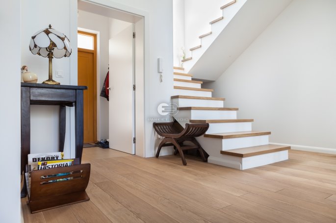 DRZWI TAFLA T1 - OŚCIEŻNICA STANDARD 80MM - KOLOR BIAŁY RAL 9003 - ZAWIASY CHOWANE