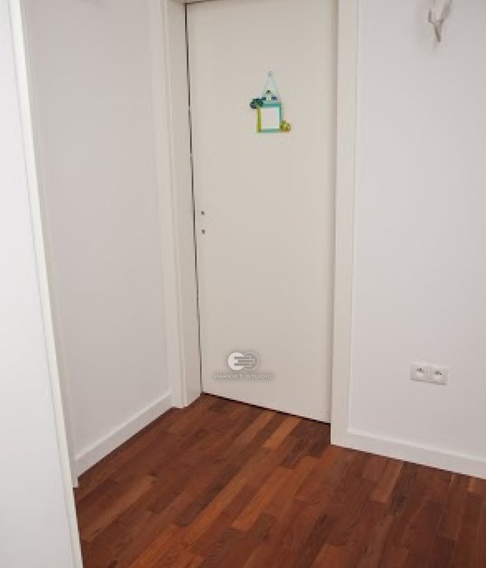 DRZWI TAFLA T1 - OŚCIEŻNICA STANDARD 80MM - KOLOR BIAŁY RAL 9010 - ZAWIASY CHOWANE