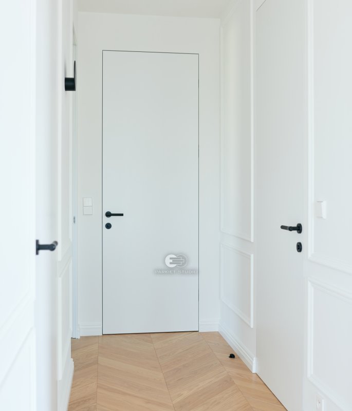 Drzwi JAGRAS z kolekcji SIMPLE w RAL 9003 wysokości 240 cm